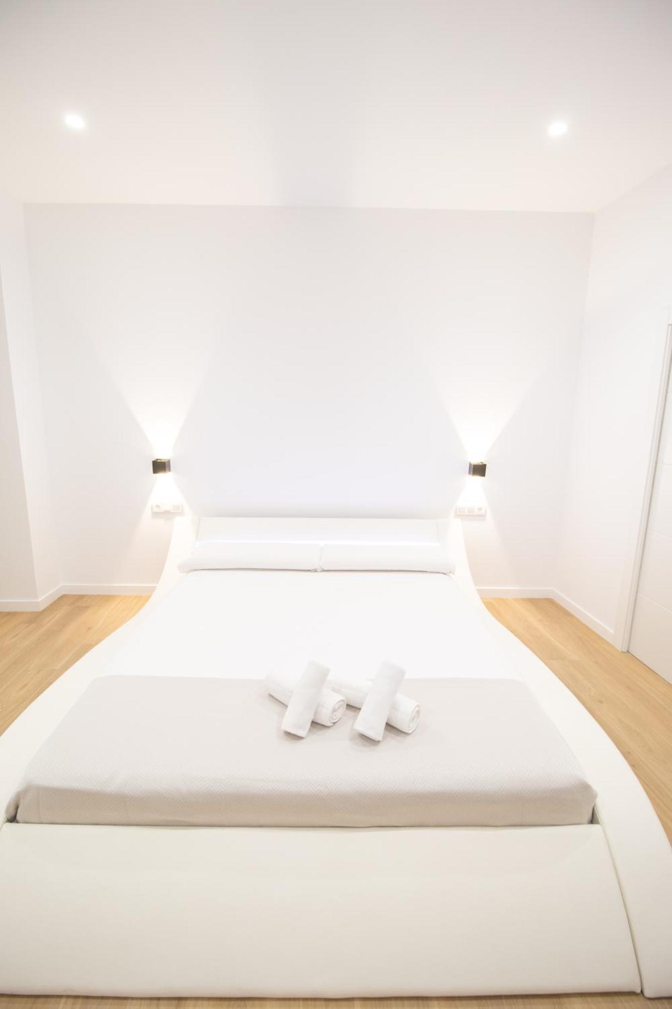 Bedtime Suites By Concept Flats Valencia Kültér fotó